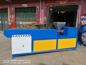 2024 TPE Realistische Liebespuppe mit Großen Brüsten und Vagina, Lebensechte Orale Silikon-Sexpuppe für Erwachsene, Spielzeug für Männer, Männlicher <span class=keywords><strong>Dildo</strong></span>, Produktionslinie - Product Image 3