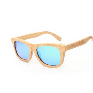 Gafas de Sol de Madera para Hombre y Mujer, Retro, Cuadradas, Polarizadas, UV400, para Regalo, Uso Diario y Actividades al Aire Libre - Product Image 1