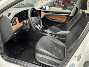 Volkswagen Bora 2022 200TSI DSG Edición PRO de Conducción Inteligente, Volante a la Izquierda, Gasolina, Sedán Usado - Product Image 3