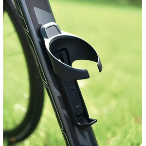 Soporte para GPS Airtag para Bicicleta con Porta Botella de Agua Oculto, Antirrobo, Antipérdida, Jaula Protectora para Bicicletas de Montaña, Carretera y Todas las Bicicletas - Product Image 6