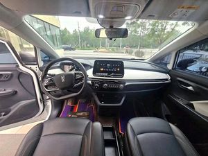 FAW Pentium NAT PRO Comfort Travel Edition 2023, MPV Compatto a Nuova Energia, Autonomia 419km, Auto Usata - Product Image 5