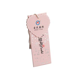 Etiquetas Colgantes Personalizadas de Lujo con Diseño de Logotipo e Impresión, Etiqueta Colgante de Papel para Ropa de Moda, Etiqueta Colgante en Relieve con Cordón - Product Image 5