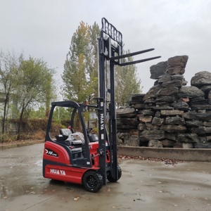 최고 공급업체 3륜 지게차 전기 1 1.5 2 3톤 신뢰할 수 있는 성능 고품질 전지형 중국산 지게차 CE ISO - Product Image 6