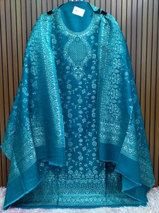 Ensemble Kurti Pant en coton ethnique tendance de style indien pour femmes, non cousu, en soie avec motif imprimé, pour mariage, fête festive, vente en gros - Product Image 5