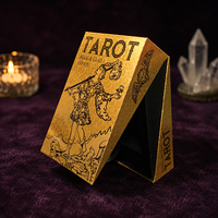 Boîte cadeau personnalisée pour jeu de tarot, boîte d'emballage rigide en papier noir et or imprimé avec plateau en mousse, couvercle à fermeture magnétique pour présentation en magasin