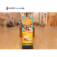 Écran d'affichage LED portable pliable P1.86 pour intérieur, écran d'affichage publicitaire debout pour magasin de détail, écran d'affichage pliable