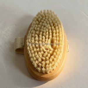 فرشاة استحمام عصرية صديقة للبيئة من النايلون والخيزران بتصميم بيضاوي بسيط لتقشير البشرة وتدليك الجسم - Product Image 5