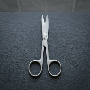 Ciseaux chirurgicaux dentaires 115 mm en acier, manuels - Product Image 2