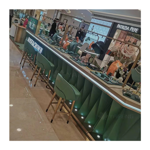 خزانة خشبية قابلة للتخصيص بتصميم متجر بيع بالتجزئة بقفل زجاجي لخزانة عرض المتاجر - Product Image 2