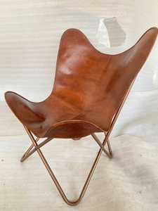 Fauteuil papillon en cuir véritable avec structure métallique robuste et design ergonomique confortable pour salon et espace détente moderne - Product Image 3