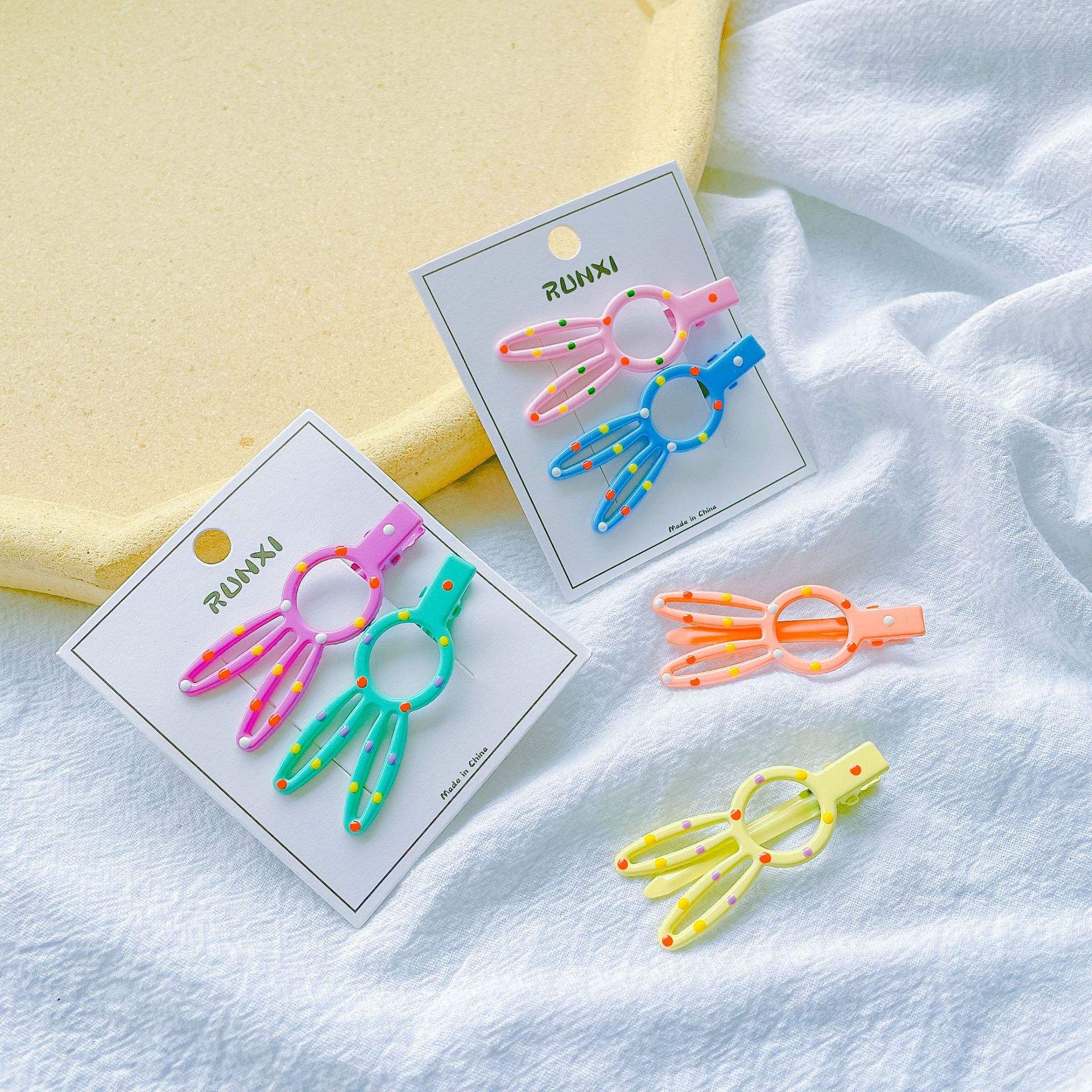 กระต่ายสีผสม2ตัว