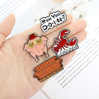 Broche personalizado de gato oloroso, broche esmaltado de pavo, para sofá, langosta, insignia de solapa, regalo de joyería de TV clásica para fanáticos