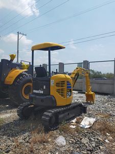 Excavadora Usada Japonesa Komatsu PC-20MR de Alta Calidad en Venta a un Precio Competitivo - Product Image 4