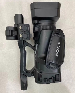 Système de vidéoconférence PXW-Z150 4K <span class=keywords><strong>XDCAM</strong></span> avec zoom optique Zeiss 12x et zoom d'image claire 18x, design compact en plastique - Product Image 2