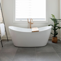 Baignoire autoportante en acrylique aigue-marine classique avec design moderne pour salle de bain moderne