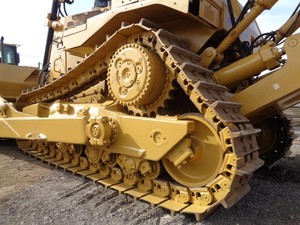 Bulldozer d'occasion D9R, type chenillé, capacité de nivellement de 10 m, rayon de braquage court, poids de 9840 kg - Product Image 6
