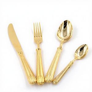 Ensemble de couverts en acier inoxydable de qualité supérieure, respectueux de l'environnement |   Couverts parfaits pour les restaurants, les cuisines à domicile et les fêtes - Product Image 1