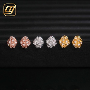 Boucles d'oreilles clous en argent sterling S925, moissanite taillée CNC, entièrement pavées, style 'Iced Out', forme pépite irrégulière, bijoux Hip Hop - Product Image 4