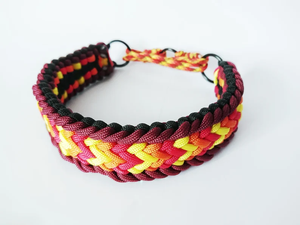 Collier de chien en paracorde macramé tressé à la main avec logo personnalisé, collier de dressage réglable en cuir pour chien, <span class=keywords><strong>pit</strong></span>-<span class=keywords><strong>bull</strong></span> - Product Image 4