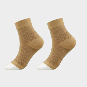 Chaussettes de compression respirantes en nylon pour le sport et la course, avec soutien de la cheville, taille junior, chaussettes décontractées classiques - Product Image 2