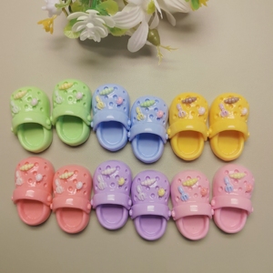 Nouveau joli Mini réaliste chaussure pantoufle charme pas de trou dos plat Cabochons pour la fabrication de bijoux bricolage artisanat Scrapabooking embellissement - Product Image 4