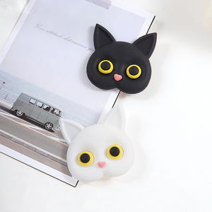 3D suave PVC lindo dibujos animados blanco negro gato pico de pato pinza de pelo japonés lindo pequeño accesorios para el cabello gato horquilla - Product Image 3