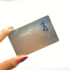 Tarjeta de Membresía de Lujo de Metal Antioxidante para Regalo de Fidelización - Product Image 5
