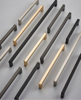 Poignées et Boutons de Meuble GQK Luxe Simple pour Chambre, Salle de Bain, Entrée, Armoire, Tiroir, Cuisine – Or Brossé, Réglables