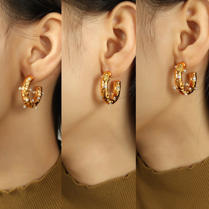 C-Shaped Hoop Earrings 18K Gold Plated <b>Titanium</b> Steel With Pearls And Diamonds Women's Everyday Wear - Product Image 4