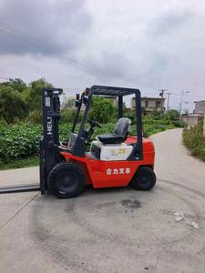 Heli FD25 Carretilla elevadora diésel de 2,5 toneladas Herramientas de elevación Máquina usada con 3 mástiles Envío rápido Buen Estado - Product Image 2