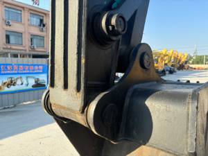 รถขุดโคเบลโก้ SK200 มือสอง สำหรับงานก่อสร้างและงานขุดดินในเหมือง ประสิทธิภาพสูง พร้อมใช้งาน สภาพดี - Product Image 3