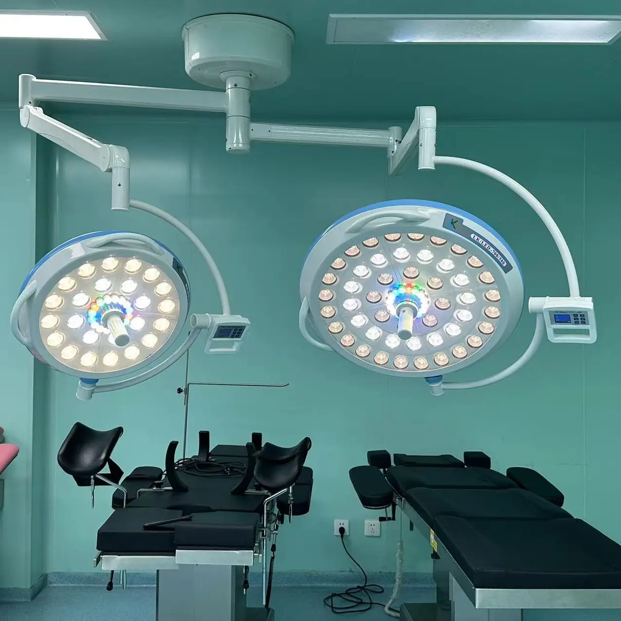Hot selling surgical light for examination shadowless LED Ceiling operation lamp