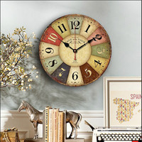 Horloge murale décorative ronde pour chambre Horloges murales antiques à quartz de qualité à piles