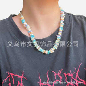 Collier Coquillage Géométrique pour Femme, Ensemble de Bijoux Tendance, Origine Yiwu, Design Unique Fait Main Irrégulier pour Usage Quotidien - Product Image 5