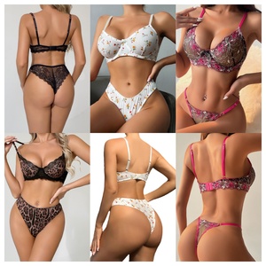 ชุดชั้นในเซ็กซี่ของผู้หญิงชุดสองชิ้นสำหรับผู้หญิง DJ BANDAGE ชุดชั้นในเซ็กซี่ลายตัวอักษร Love - Product Image 1