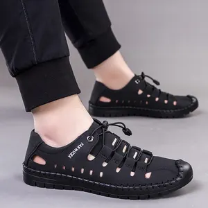 Toptan 2022 yaz sandalet erkekler rahat ayakkabılar PU üst yürüyüş tarzı moda ayakkabı adam