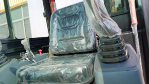 Mini Excavadora Hidráulica Kubota de Tonelada con Motor Hitachi y Cucharón, Partes de Bomba y Rueda, Máquina Excavadora Pequeña Tipo Cat en Venta - Product Image 3