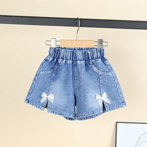 Yiwuyiyuan Pantalones cortos de mezclilla informales para niños con cintura elástica Bordado floral Bebé niña Tela de punto Diseño de patrón floral - Product Image 5