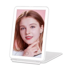<span class=keywords><strong>Miroir</strong></span> de maquillage de poche cosmétique en plastique éclairé par LED d'usine pour cadeau promotionnel - Product Image 1