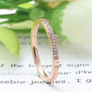 แหวนแฟชั่นสตรีสีโรสโกลด์ ประดับเพชรไมโคร ของขวัญเครื่องประดับ 23038 - Product Image 2