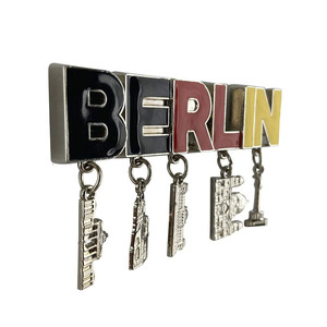 Colgante con Letras de Ciudades Personalizadas, Diseño Art Deco en Aleación de Zinc, Forma Personalizada, Abrebotellas Ecológico para Refrigerador, Recuerdo Turístico de Múnich - Product Image 2