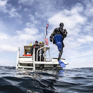 Xile पेशेवर डाइविंग आराम और गति टिकाऊ और पानी की गतिविधियों के लिए सुविधाजनक और पानी की गतिविधियों के लिए सुविधाजनक - Product Image 4