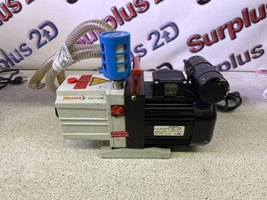 PLC <strong>Pfeiffer</strong> PK D41 062 F 2.6 <strong>Vacuum</strong> Pump 2.9cubic meters/hour Warranty Product - Product Image 1