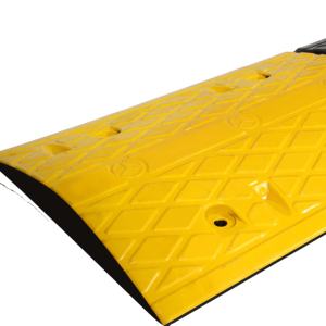 50*35*5ซม. ป้องกันการมองเห็นสูงสีเหลืองและสีดำทางลาดความเร็วถนน/ยางพลาสติกกันกระแทกเพื่อความปลอดภัยในการจราจร - Product Image 6