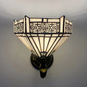 Lámpara de Pared LED Tiffany LongHuiJing, Pantalla de Vidrio Multicolor, Base Antigua, Lámparas Estilo Mission para Decoración de Hoteles - Product Image 2