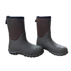 Nuevas Botas de Lluvia y Zapatos de Agua Unisex de Media Pantorrilla con Plantilla de EVA - Zapatos para Nieve y Bosque para Todas las Estaciones - Product Image 3