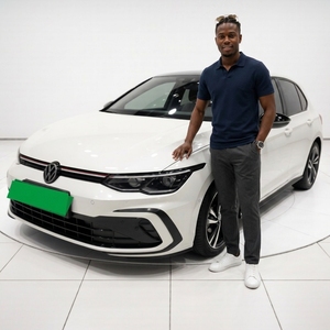 YD AUTO <span class=keywords><strong>Volkswagen</strong></span> Golf 280TSI DSG R-line 2021, 41.419 km, Gasolina, 1.4T 150 HP L4, 5 Puertas, 5 Asientos, Disponible - Product Image 1