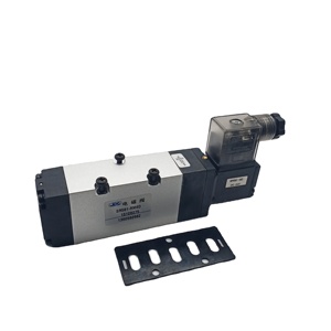 Pièces pneumatiques de la série JPC SR561, solénoïde directionnel à commande électronique - Product Image 1