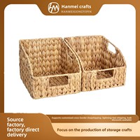Panier de rangement tissé en rotin naturel avec poignées intégrées