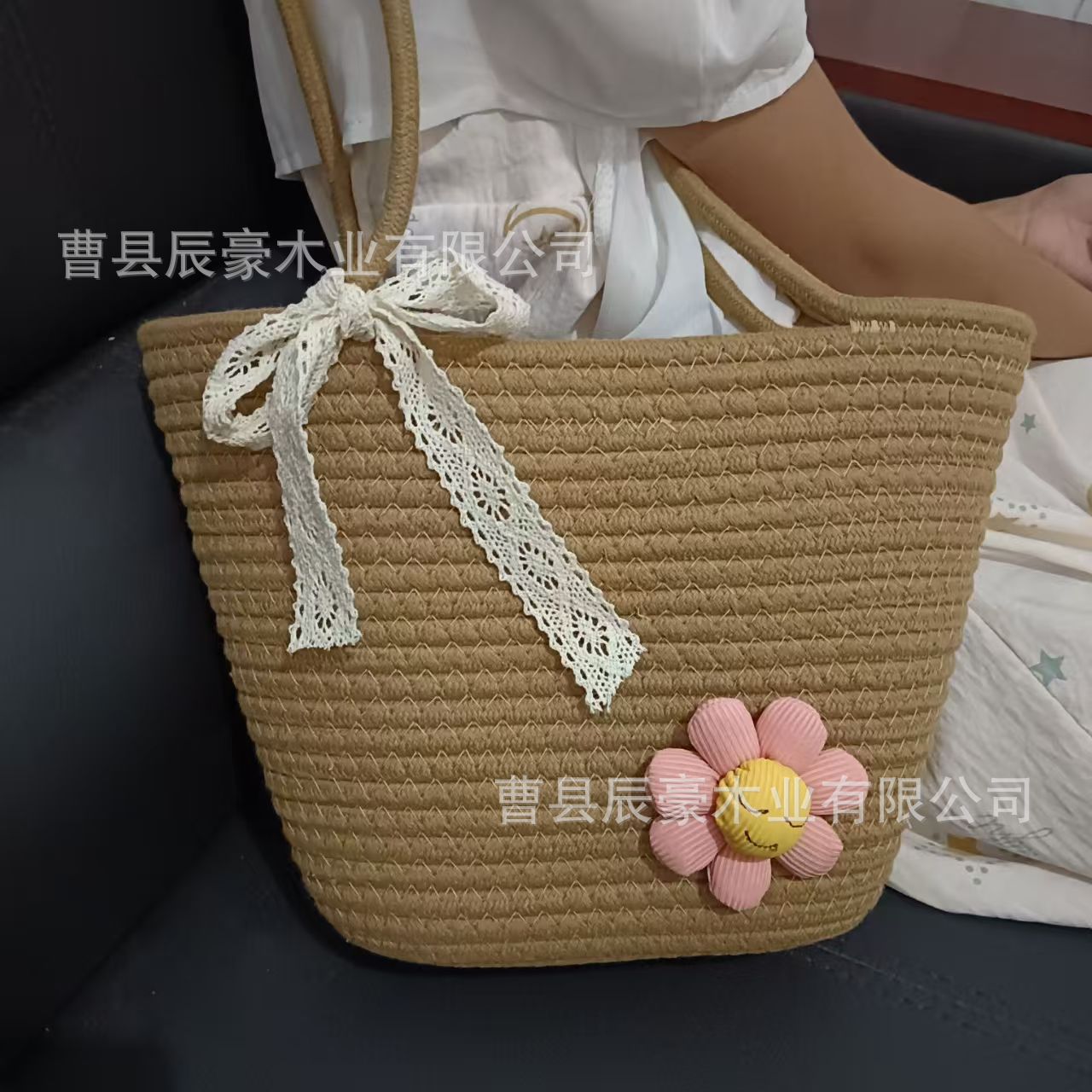 Tote shoulder bag, pink floral pattern, khaki